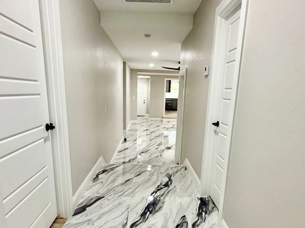7000 Park Place Drive Richland Hills, TX 76118