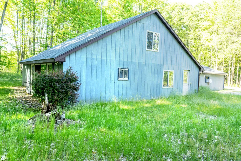 14351 95th Avenue Rodney, MI 49342