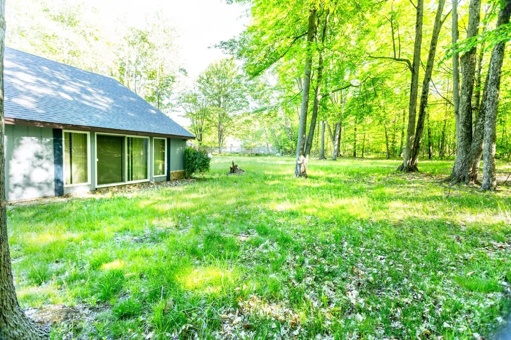 14351 95th Avenue Rodney, MI 49342