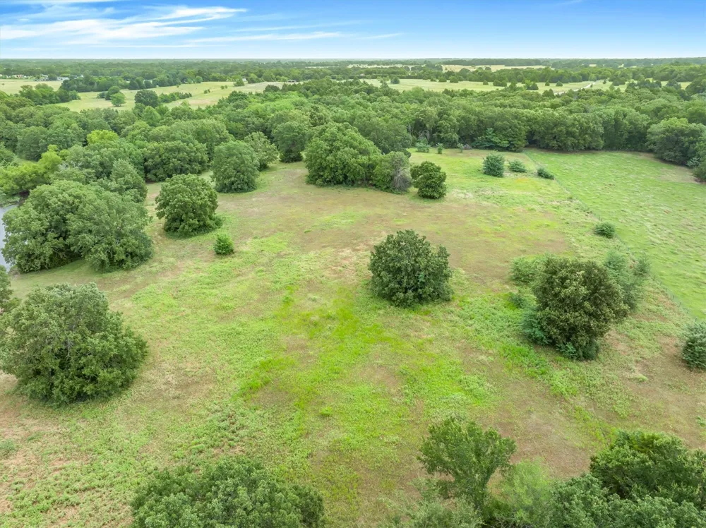 520 Vz County Road 3518 Wills Point, TX 75169