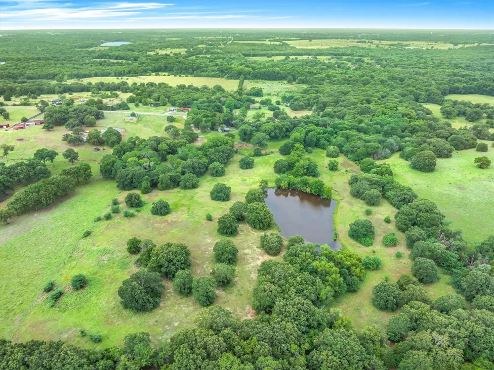 520 Vz County Road 3518 Wills Point, TX 75169