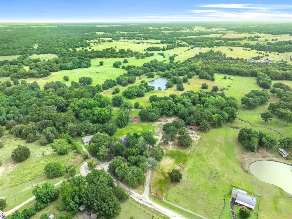 520 Vz County Road 3518 Wills Point, TX 75169