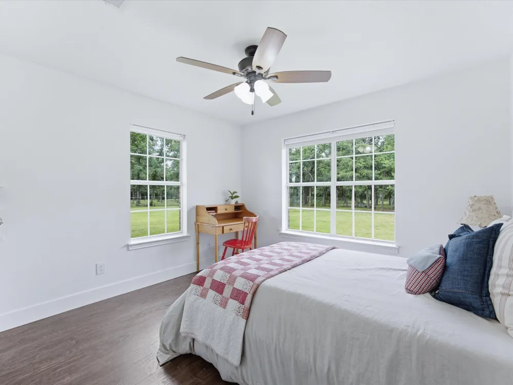 210 County Road 2696 Alvord, TX 76225