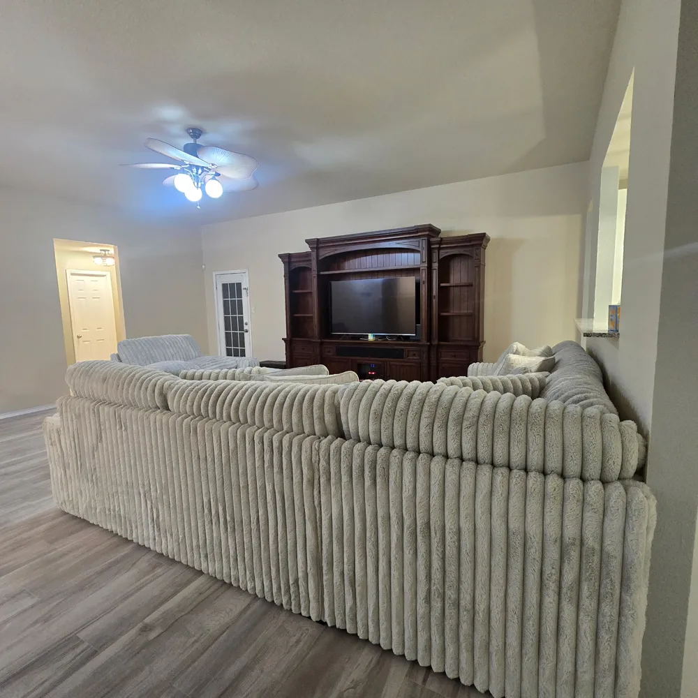 212 Druse Lane Jarrell, TX 76537