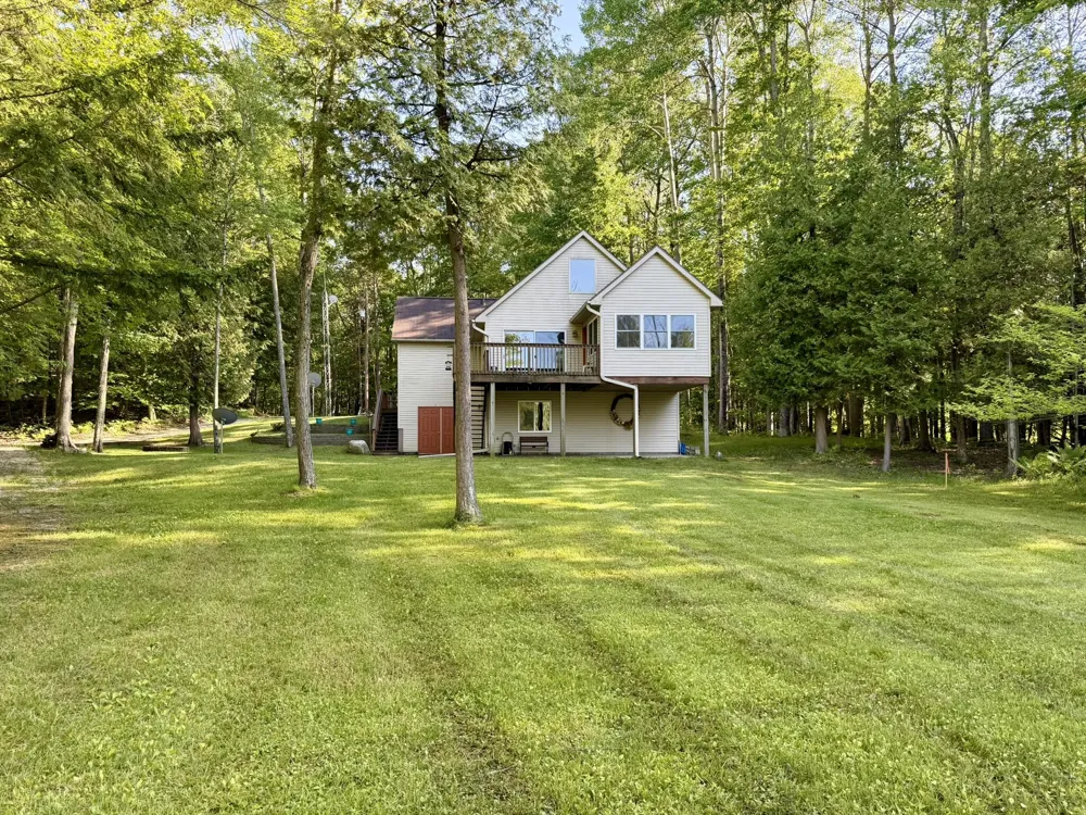 4081 Stephanie Drive Branch, MI 49402