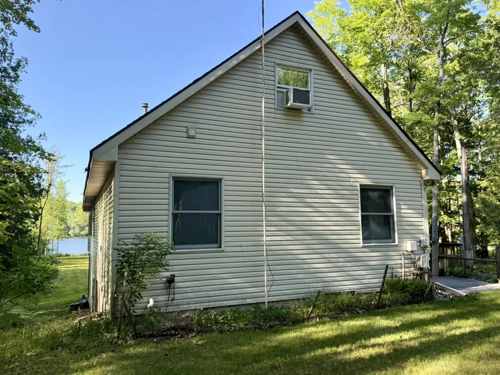 4081 Stephanie Drive Branch, MI 49402