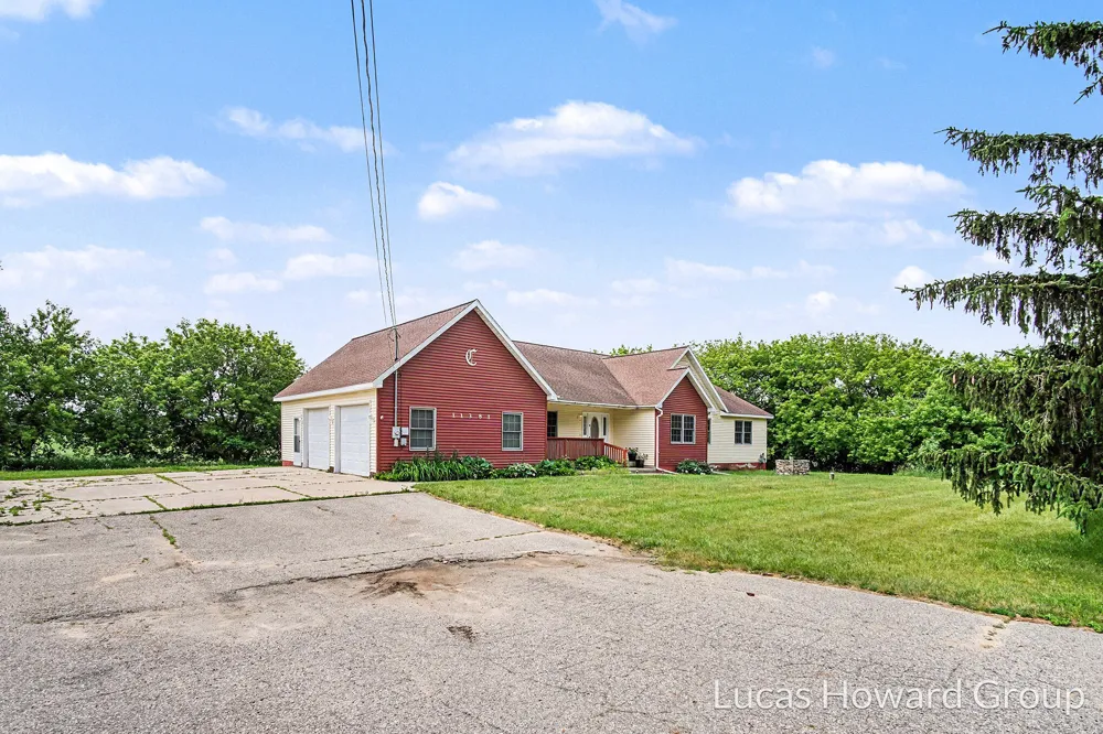 11381 W Briggs Road Trufant, MI 49347