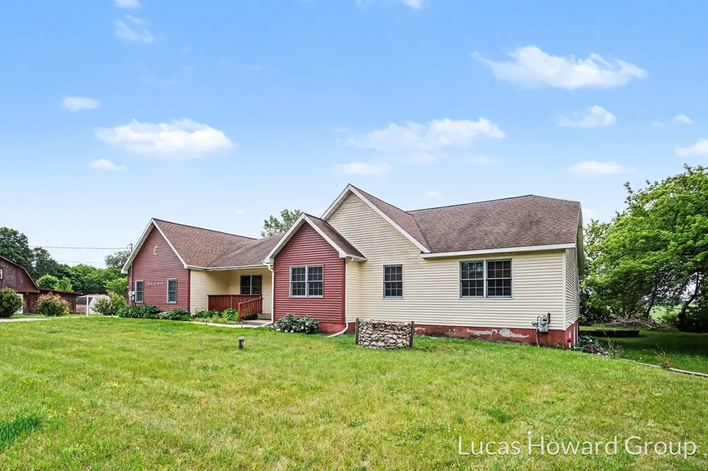 11381 W Briggs Road Trufant, MI 49347