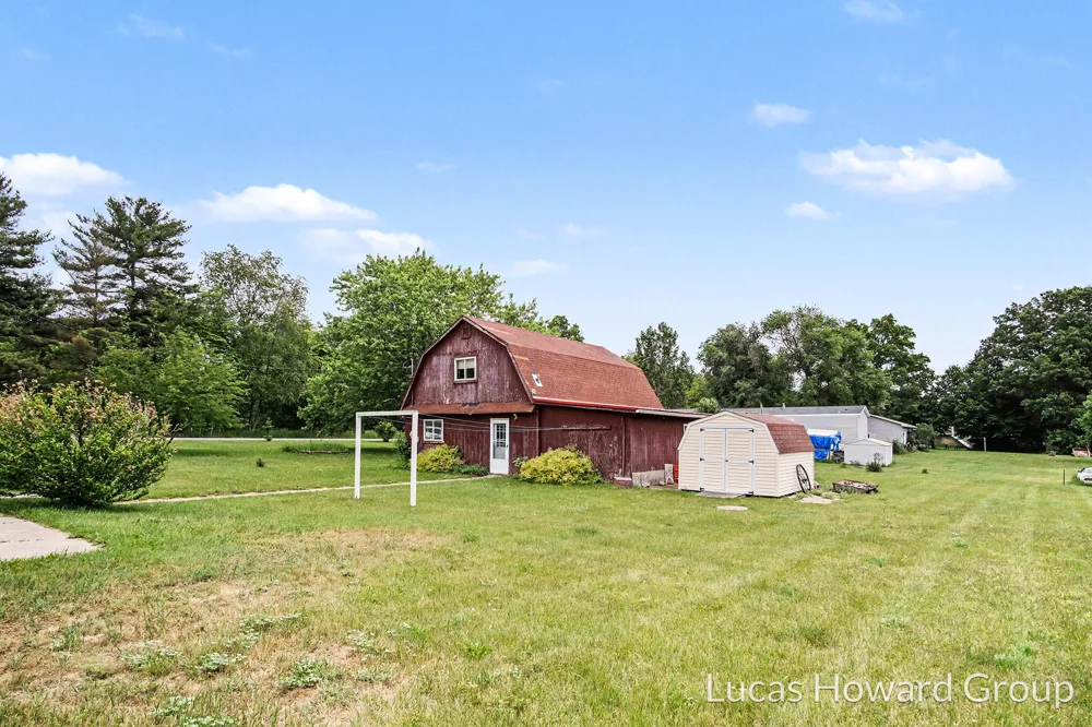 11381 W Briggs Road Trufant, MI 49347