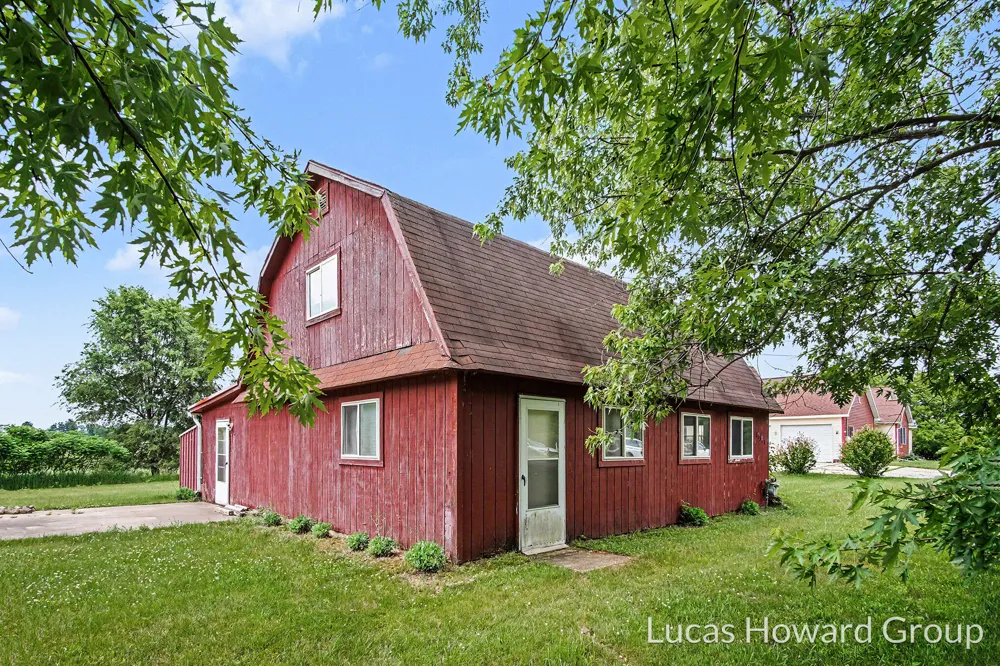 11381 W Briggs Road Trufant, MI 49347