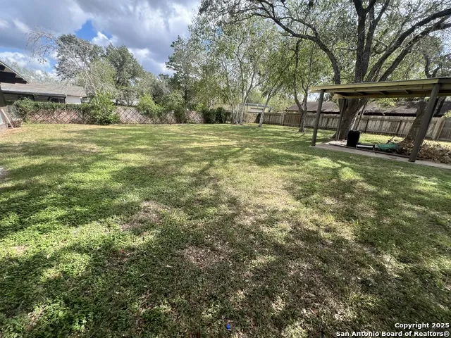 400 E Randall Beeville, TX 78102