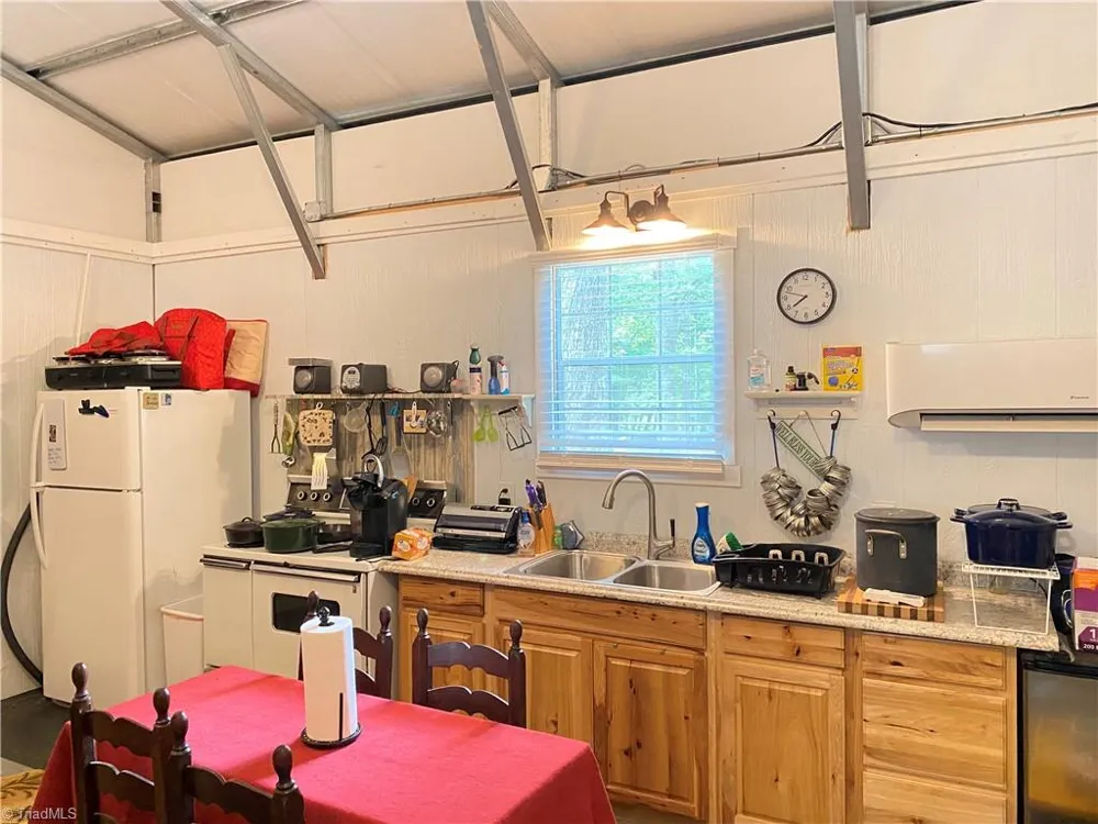 1188 Kallam Road Sandy Ridge, NC 27046