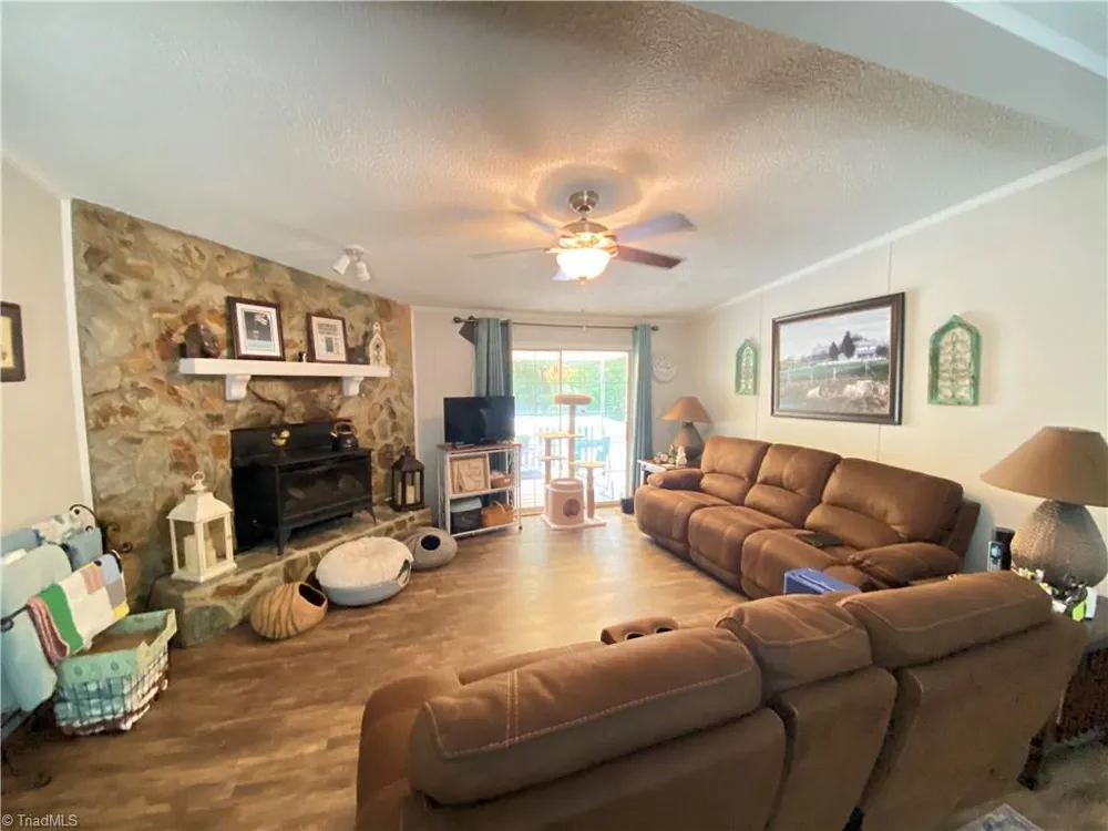 1188 Kallam Road Sandy Ridge, NC 27046