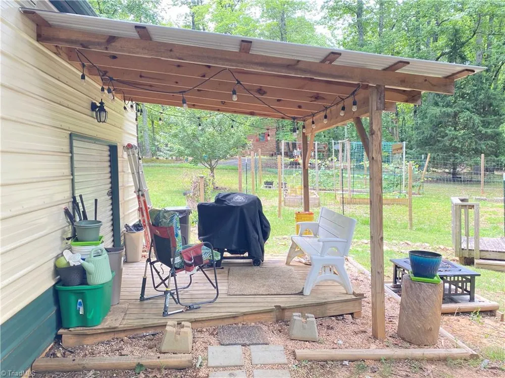 1188 Kallam Road Sandy Ridge, NC 27046