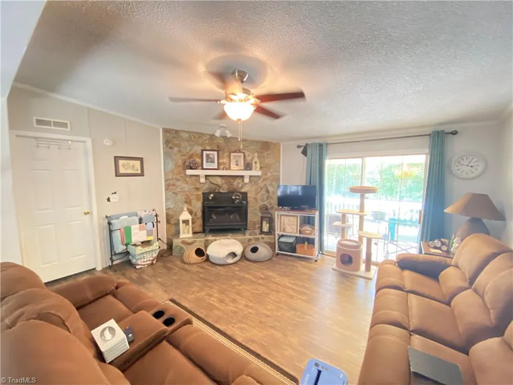1188 Kallam Road Sandy Ridge, NC 27046