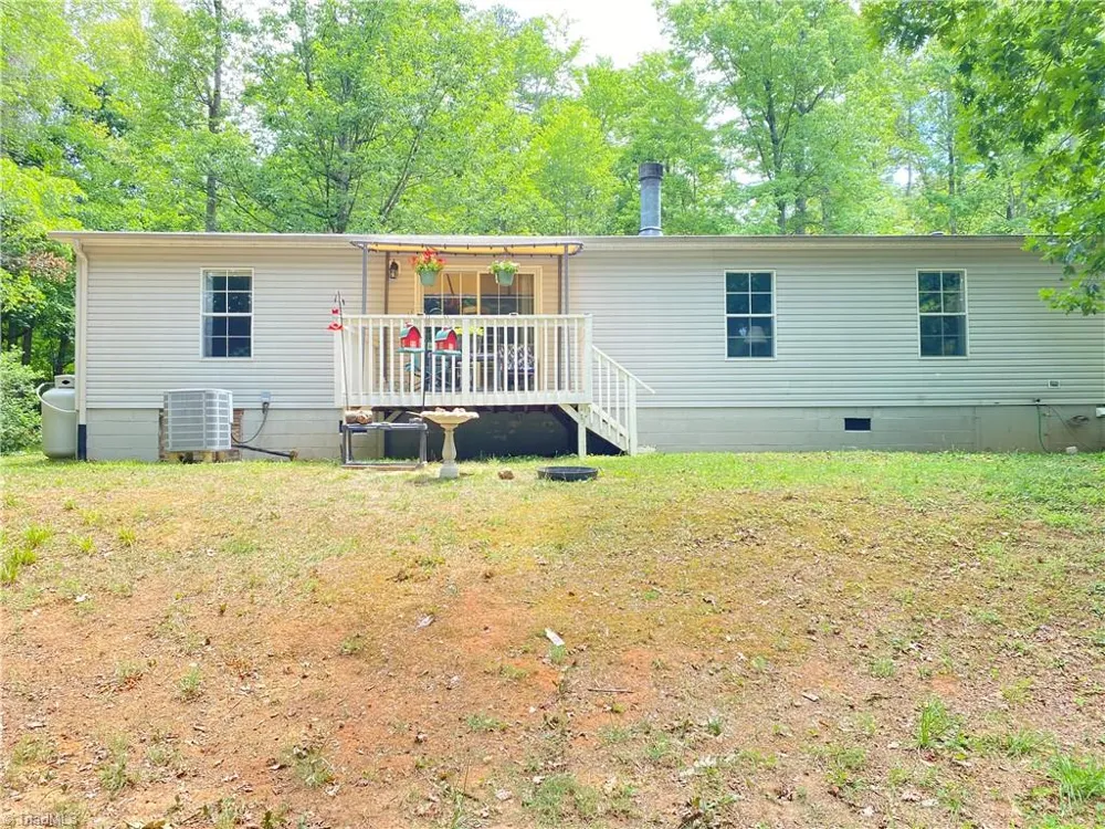 1188 Kallam Road Sandy Ridge, NC 27046