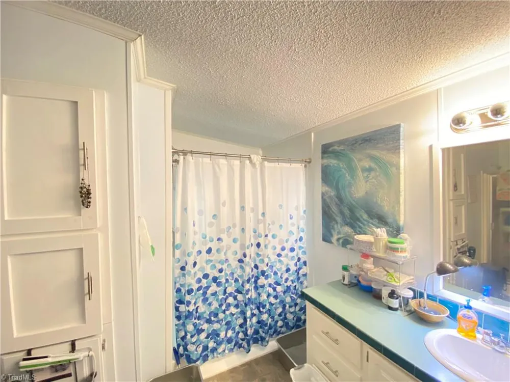 1188 Kallam Road Sandy Ridge, NC 27046