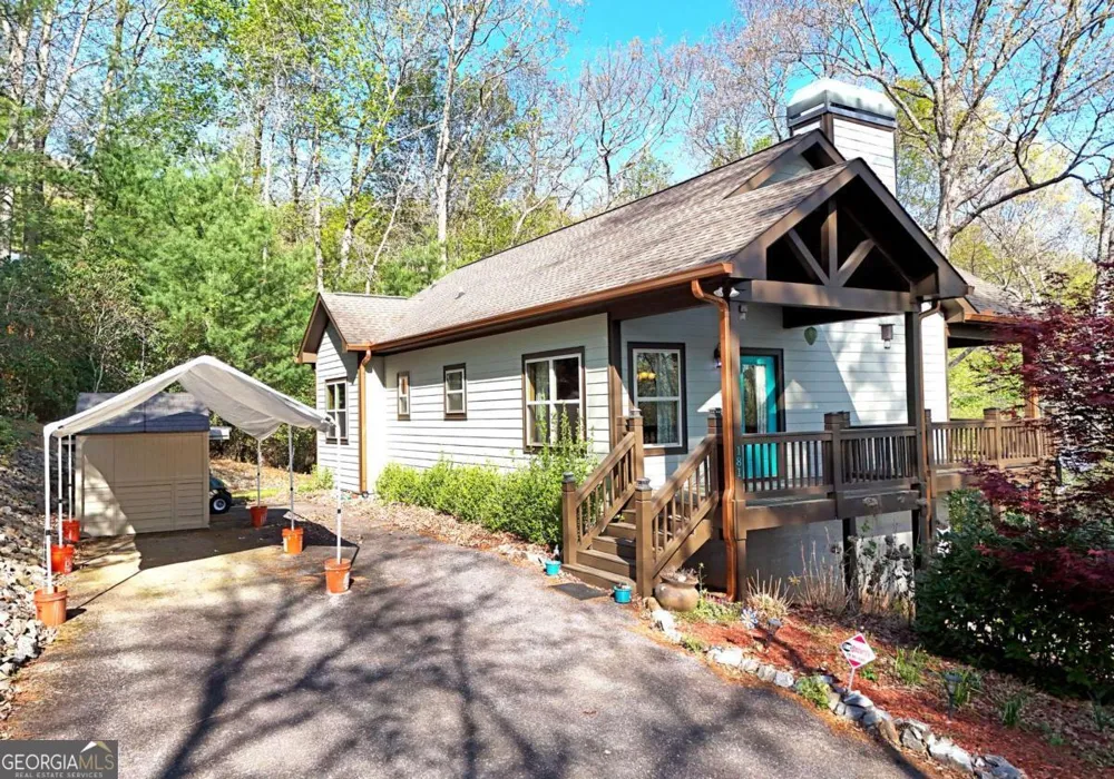 181 Morgan Ridge CT Young Harris, GA 30582