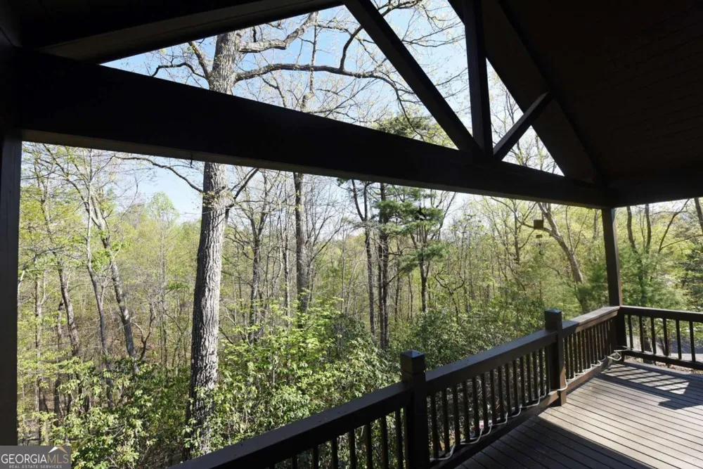 181 Morgan Ridge CT Young Harris, GA 30582