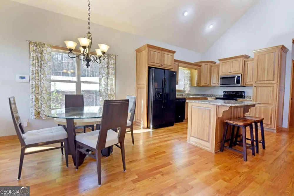 181 Morgan Ridge CT Young Harris, GA 30582