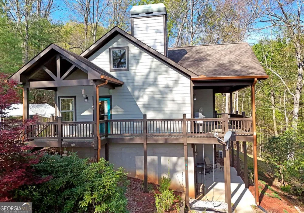 181 Morgan Ridge CT Young Harris, GA 30582