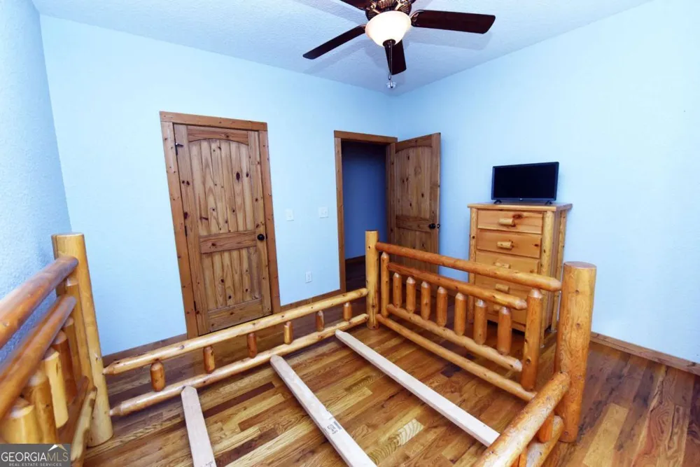 181 Morgan Ridge CT Young Harris, GA 30582