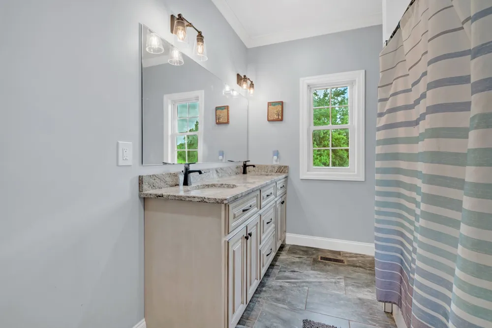 172 Tad Cir Leoma, TN 38468