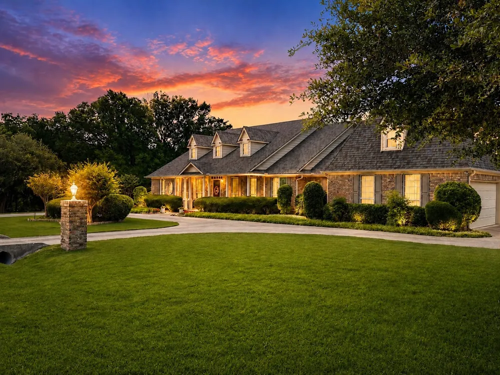 710 Glenwood Circle Fairview, TX 75069