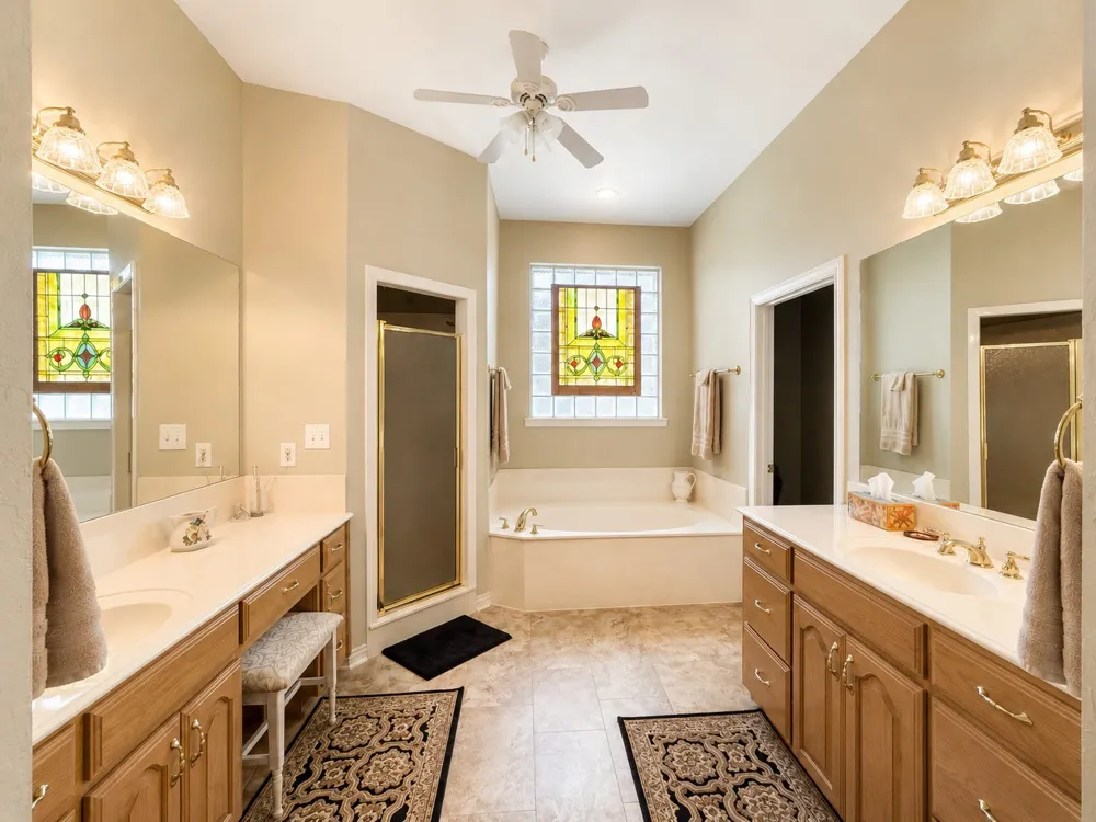 710 Glenwood Circle Fairview, TX 75069