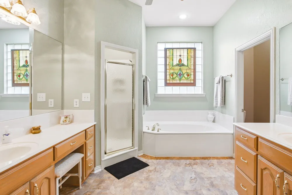 710 Glenwood Circle Fairview, TX 75069