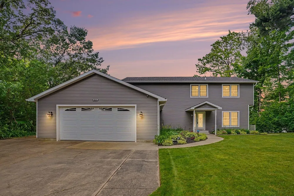 86640 60th Street Decatur, MI 49045