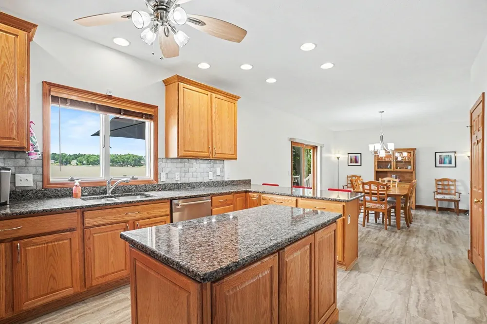 86640 60th Street Decatur, MI 49045