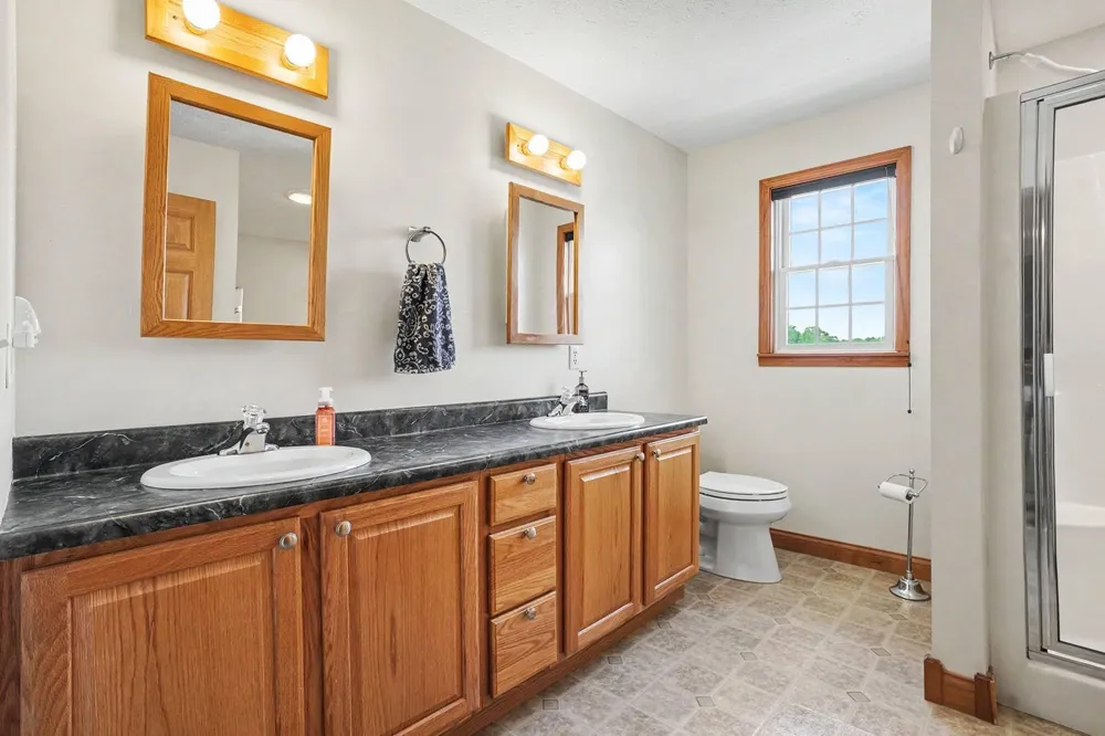 86640 60th Street Decatur, MI 49045