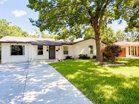 2227 Cambridge Drive