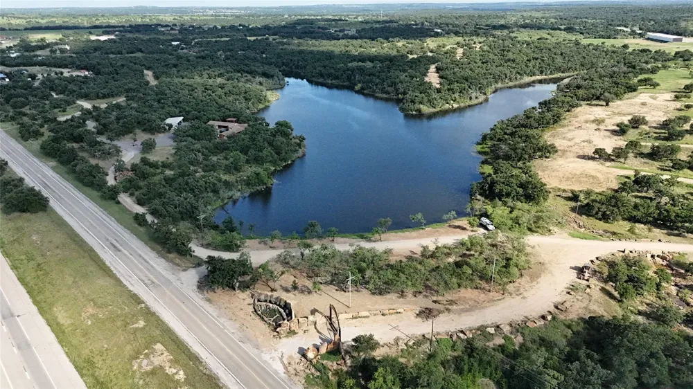 Yellowstone Drive Santo, TX 76472