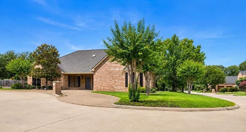 706 Park Place Drive Athens, TX 75751