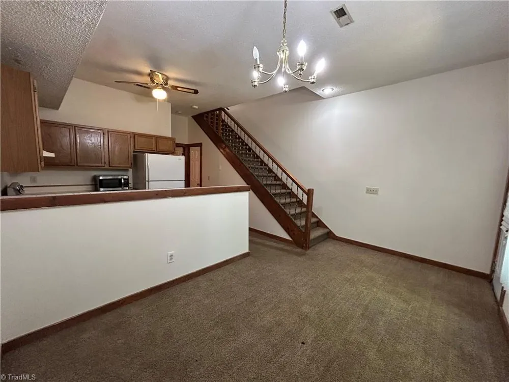 1439 King Charles Drive Clemmons, NC 27012