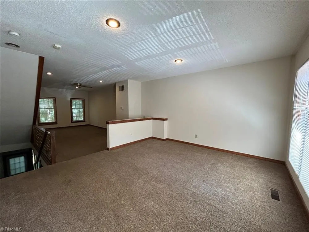 1439 King Charles Drive Clemmons, NC 27012