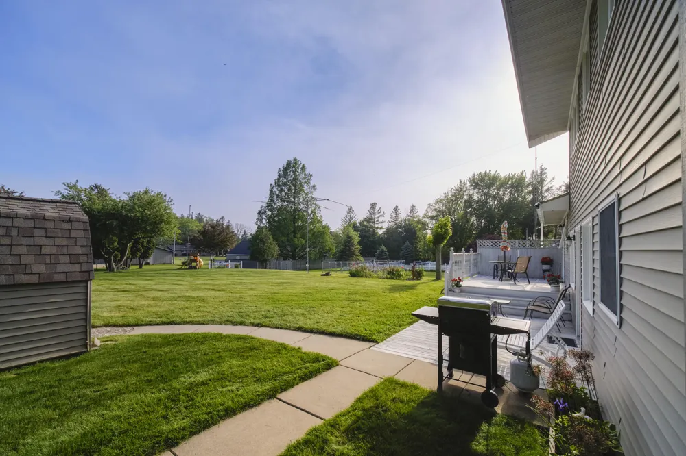 597 Browning Avenue Manistee, MI 49660