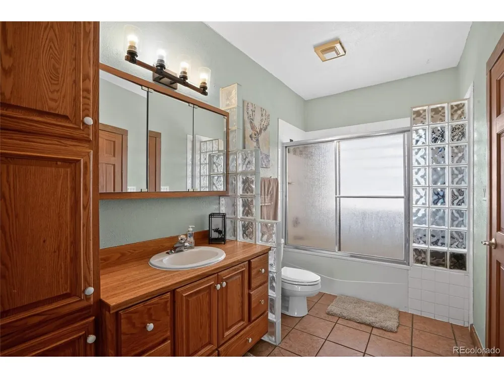 601 County Road 620 Gardner, CO 81040