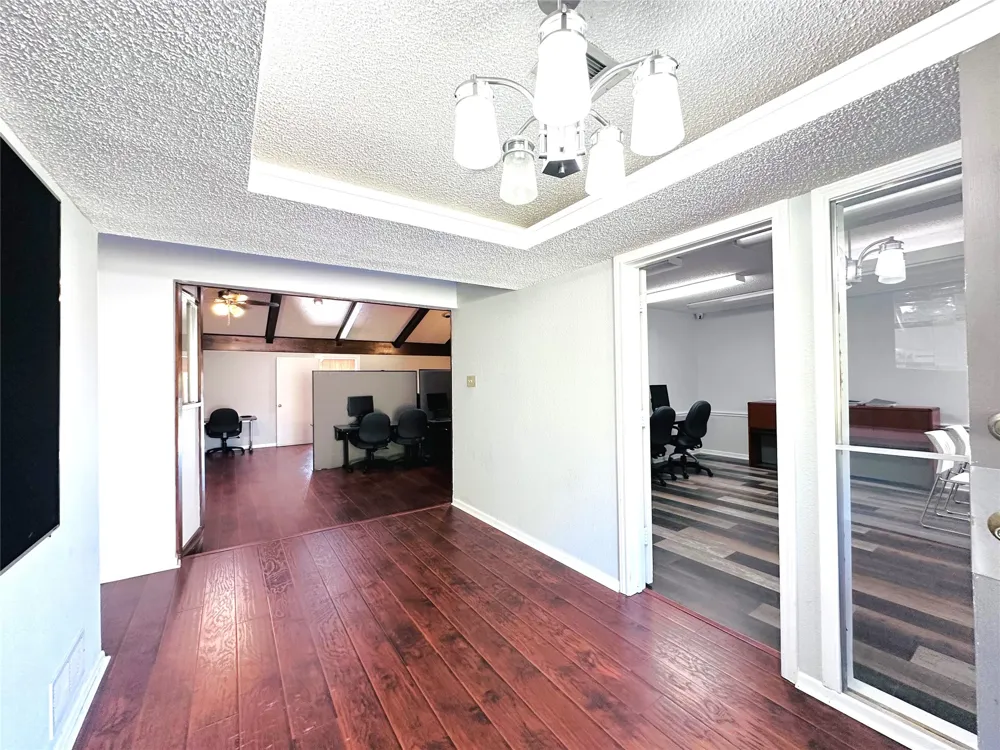 722 E Wheatland Duncanville, TX 75116