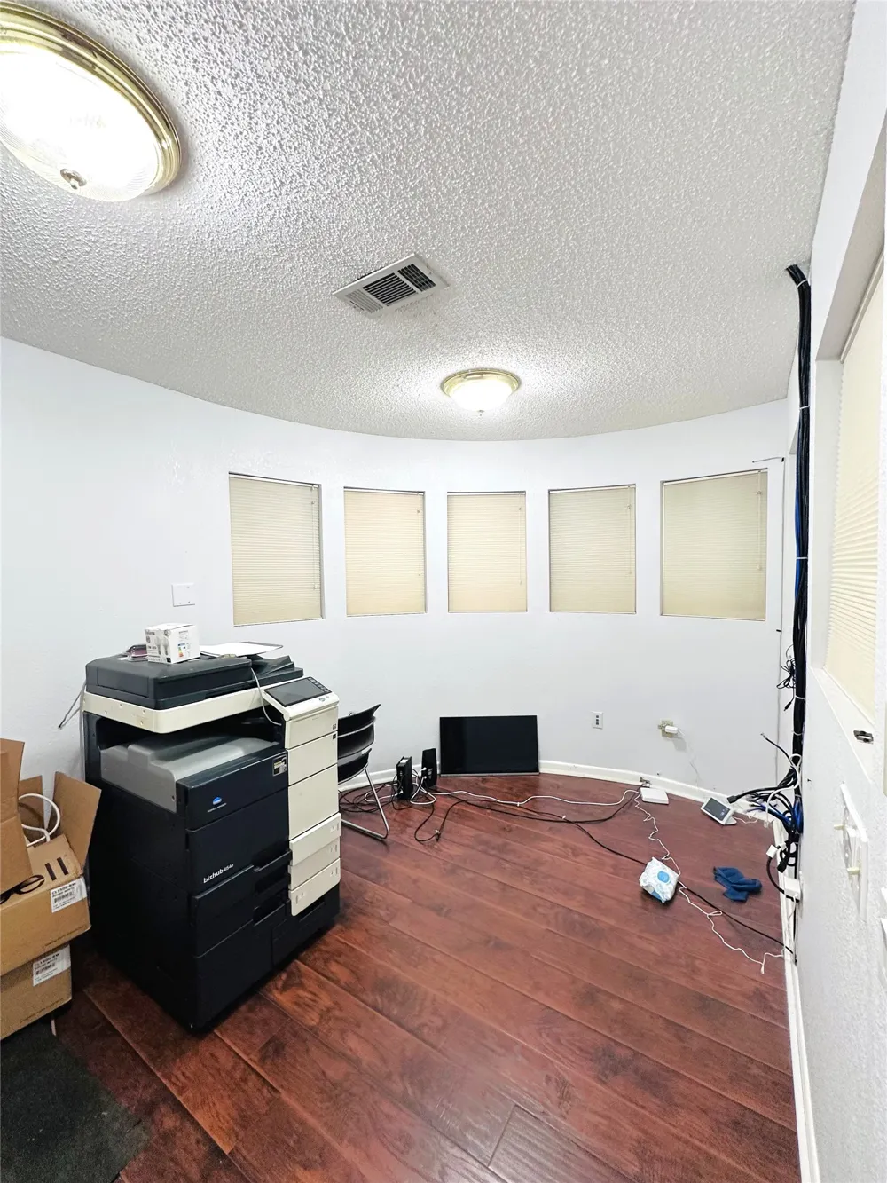 722 E Wheatland Duncanville, TX 75116