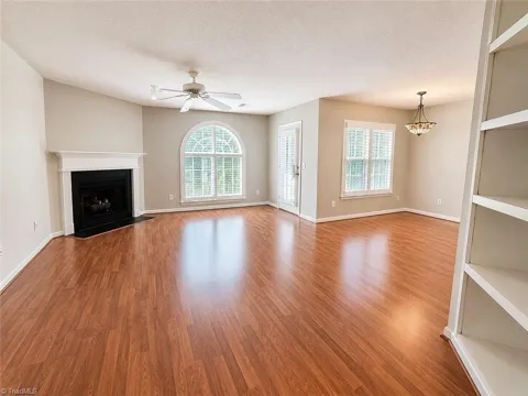 122 Ivy Glen Court