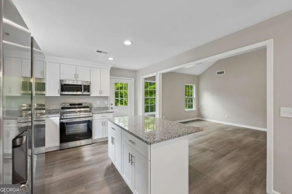 382 Arlington LN Commerce, GA 30529