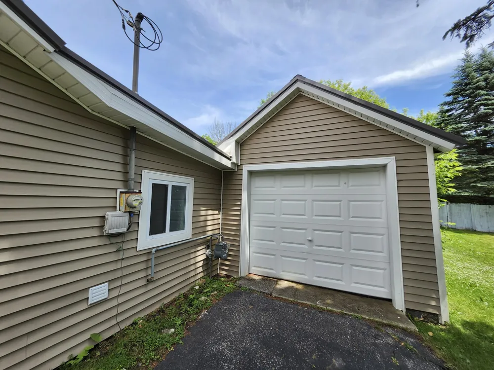 205 S Columbia Avenue Scottville, MI 49454