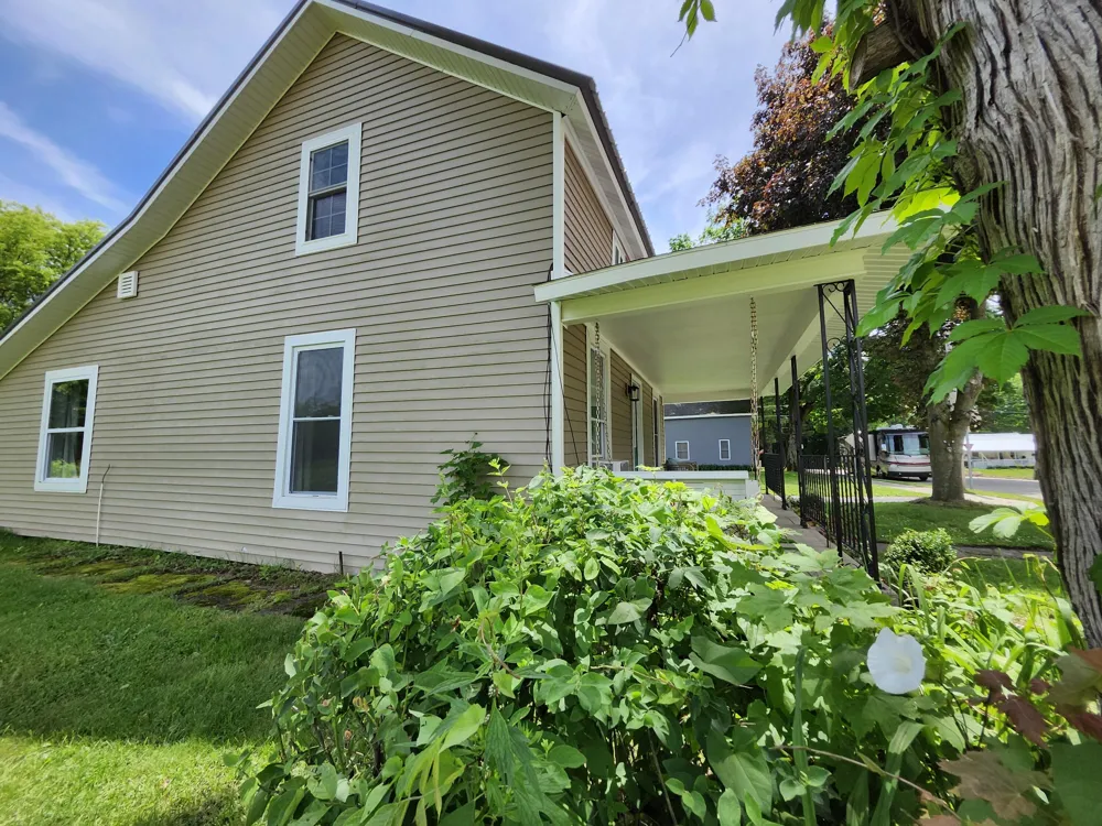 205 S Columbia Avenue Scottville, MI 49454