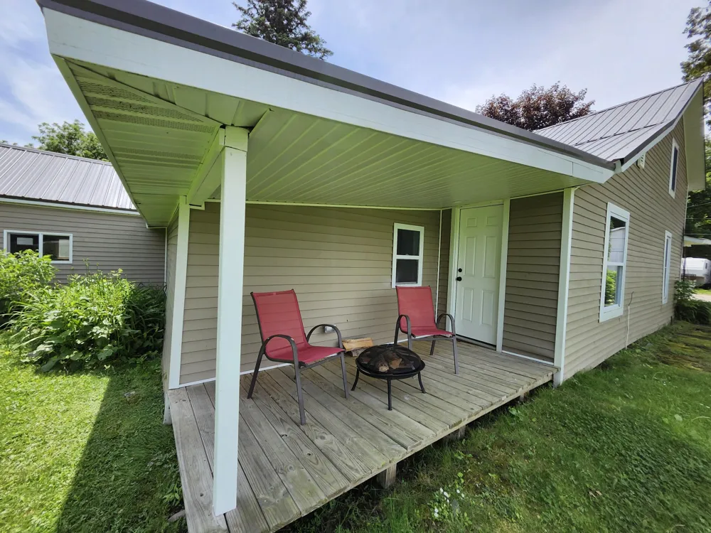 205 S Columbia Avenue Scottville, MI 49454
