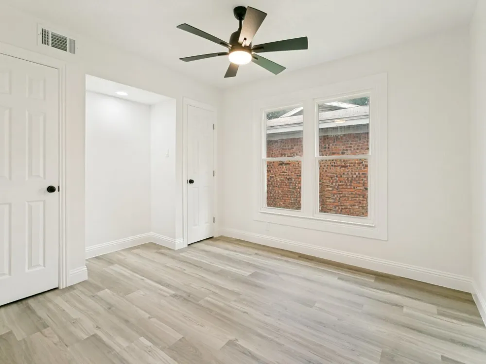 429 Harmon Road Hurst, TX 76053