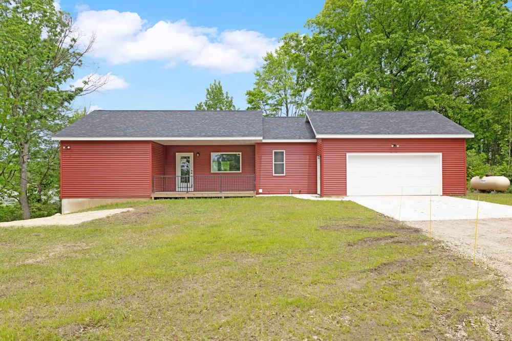11582 M 60 Three Rivers, MI 49093