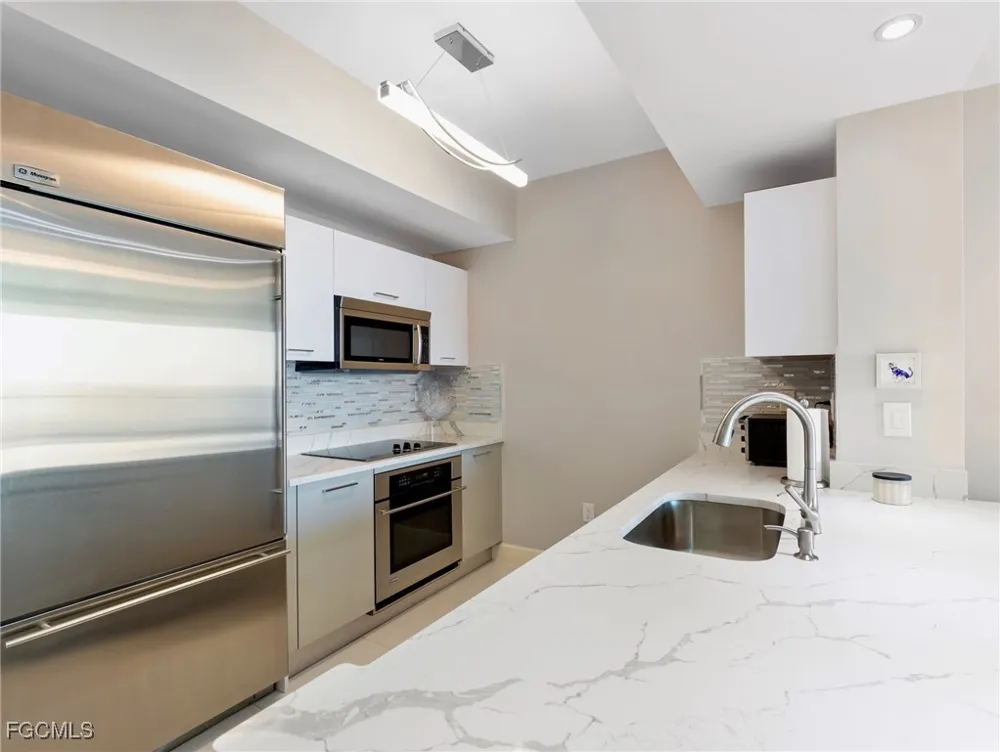 Oasis Grand Boulevard #1206 Fort Myers, FL 33916